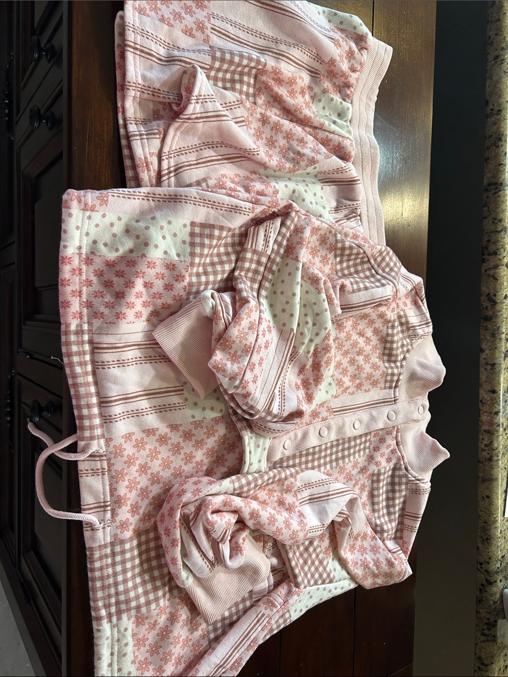 Women’s Pink Patterned Skort and Pull Over